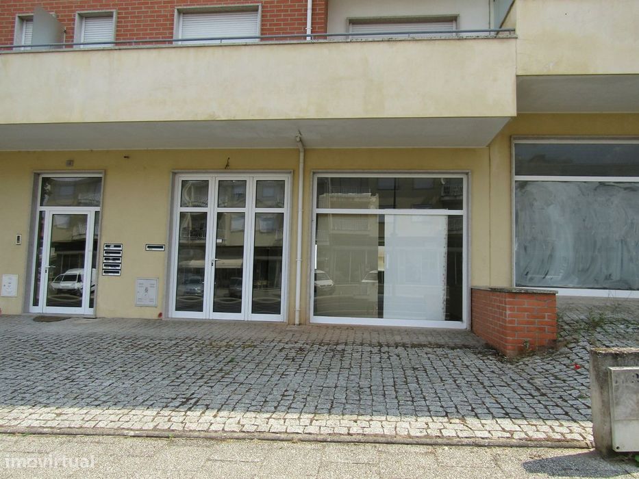 Loja comercial, Miranda do Douro