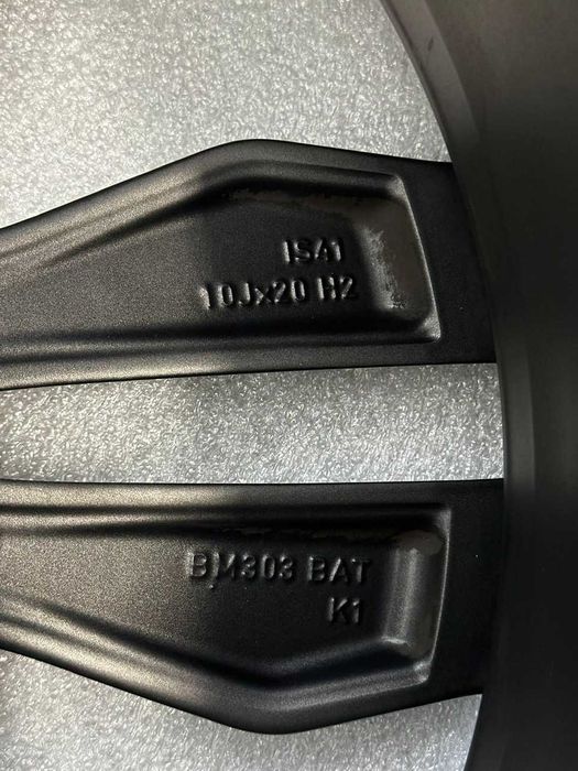 FELGA TYLNA BMW OE 760M 10.0x 20 5x120 ET 41