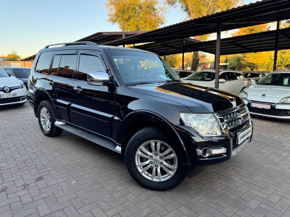 Mitsubishi Pajero Wagon Офіційне авто 2010