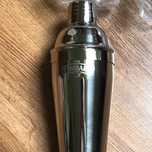 Stalowy shaker barmański do koktajli drinkow białka 550 ml srebrny now
