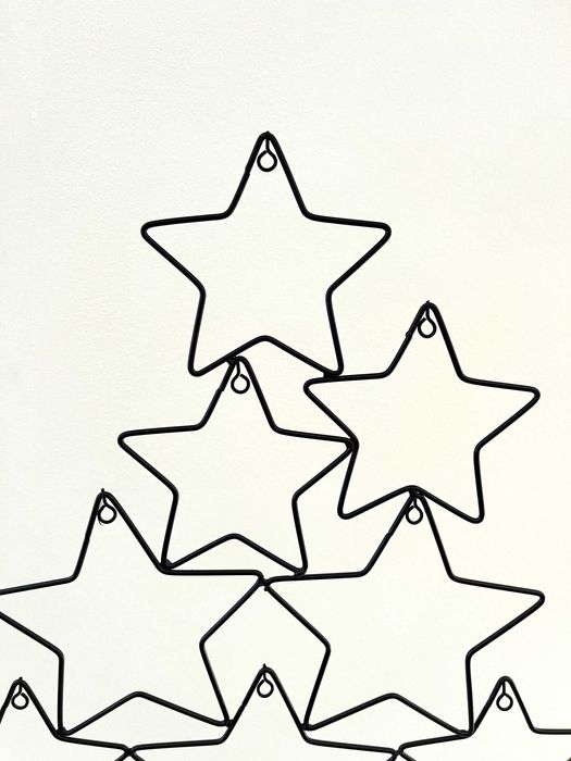 Árvore de Natal com Estrelas em Metal Preto (60cm)