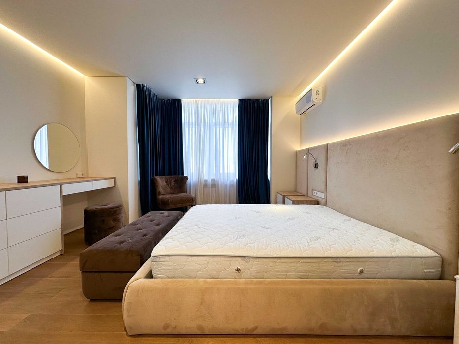 ПЕРША ЗДАЧА! 3к 96 м2, Липківського 37-В, Вокзал, ЖК Династія, БЕЗ %