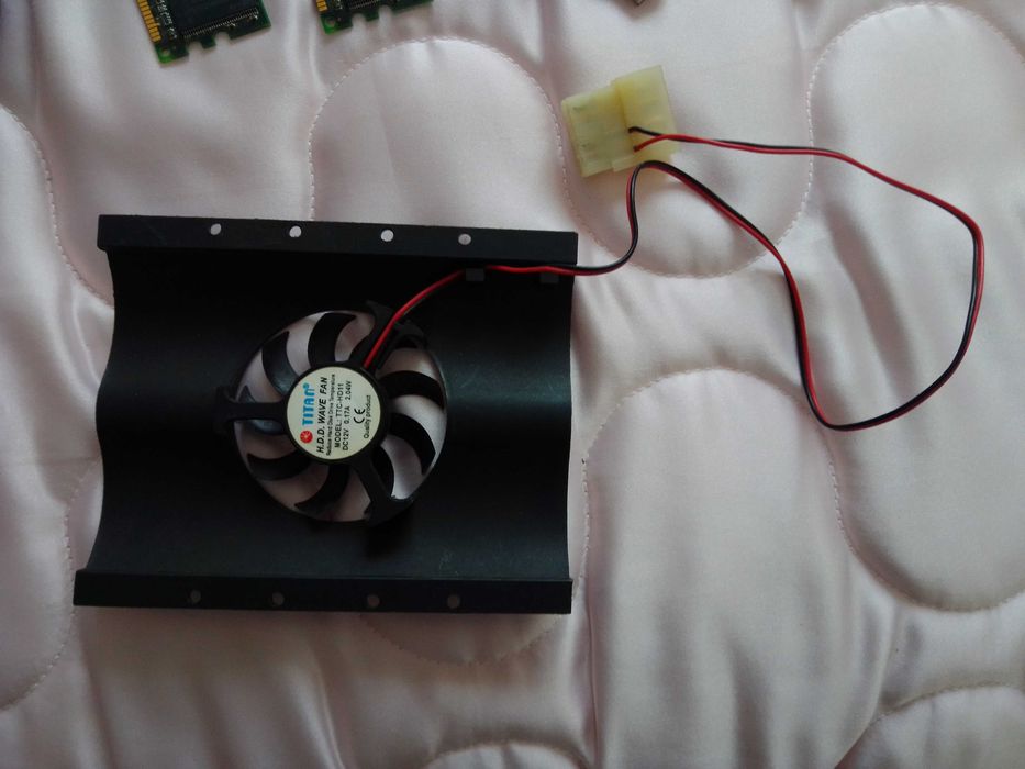 Cabos e acessórios para Pc.