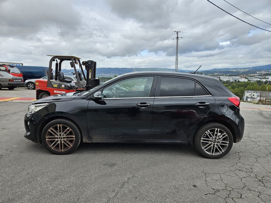 Kia Rio IV 1.0 T-GDi de 2017 para peças
