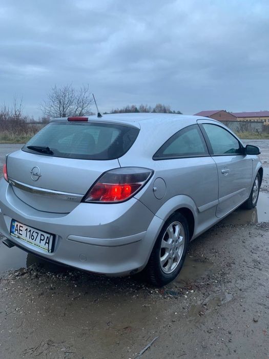 Продам Opel astra 1,6