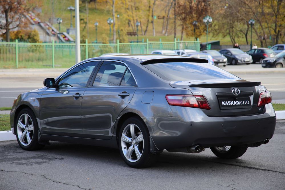 Продам Toyota Camry