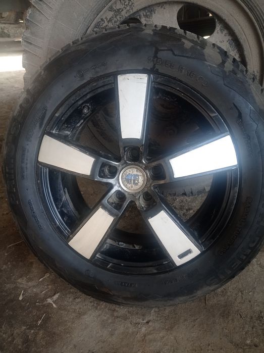 Титаны с резиной