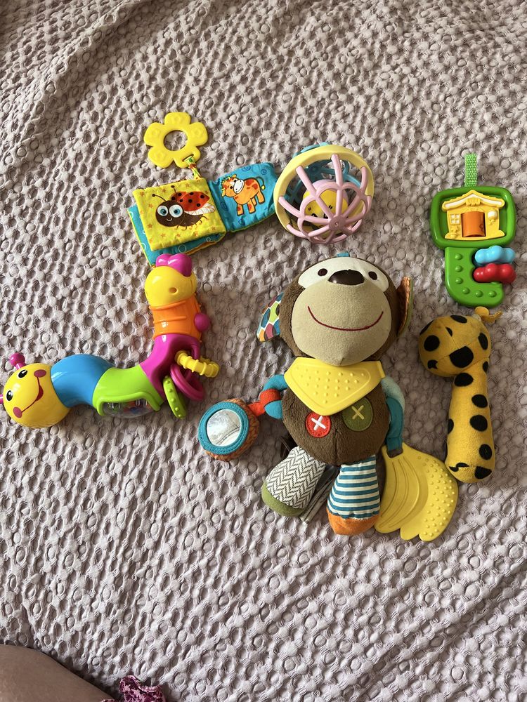 Іграшки для найменших: контрастна книжка, Fisher Price, Tiny Love