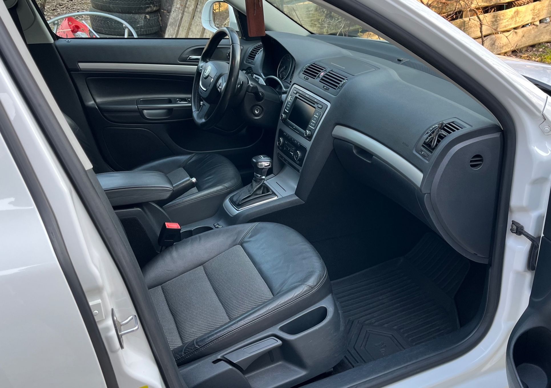 Skoda Octavia Bogate wyposażenie automat DSG