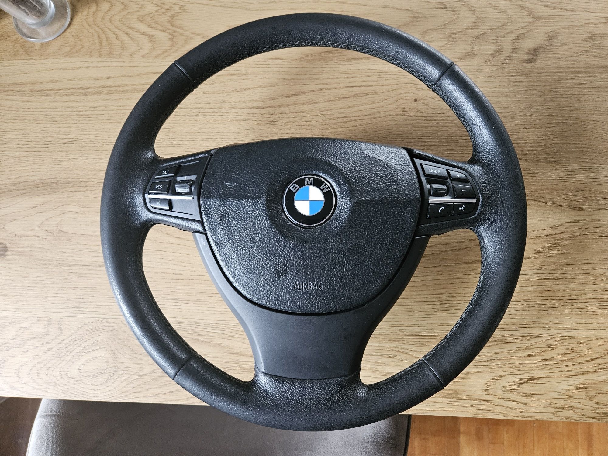 Руль BMW F10 рулевое колесо Подогрев