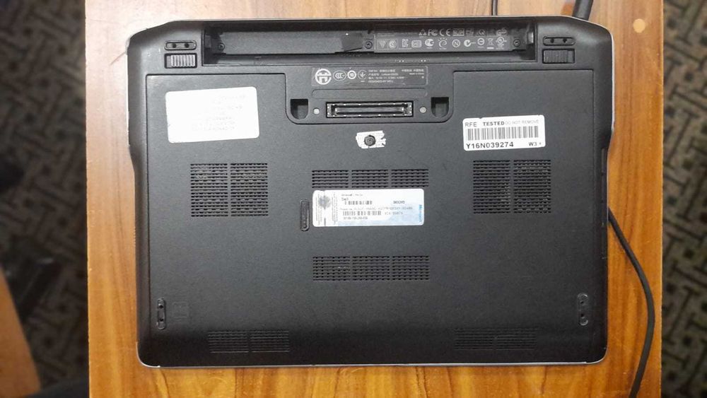 Laptop Dell E6220