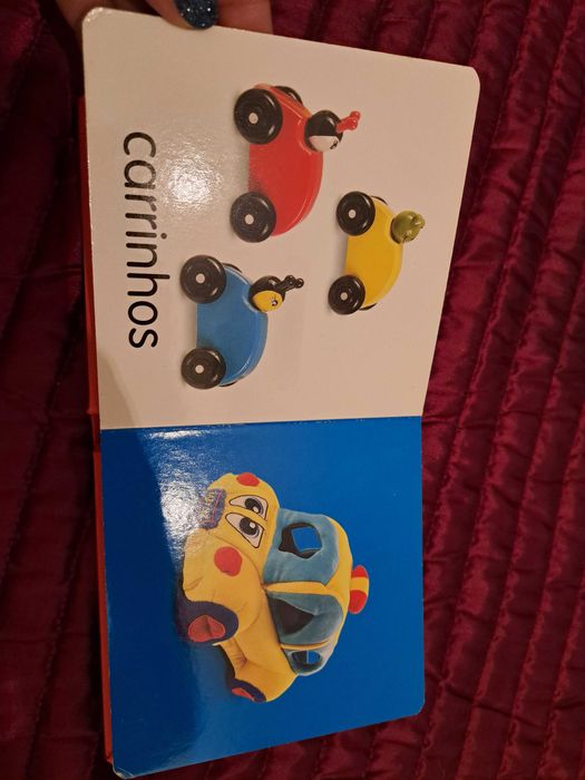 Os primeiros brinquedos - os bebés