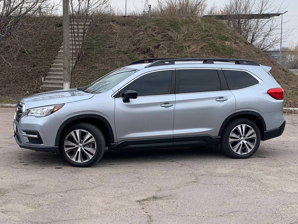 Продам Subaru ascent 2,4 - 2020