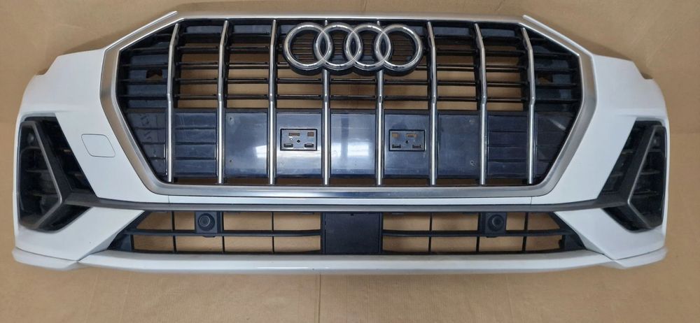 ZDERZAK PRZOD AUDI Q3 II S-LINE 83A 2018-2025 4xPDC
