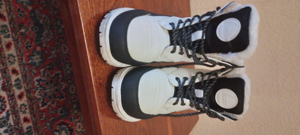 Ботинки зимние в хорошем состоянии  .