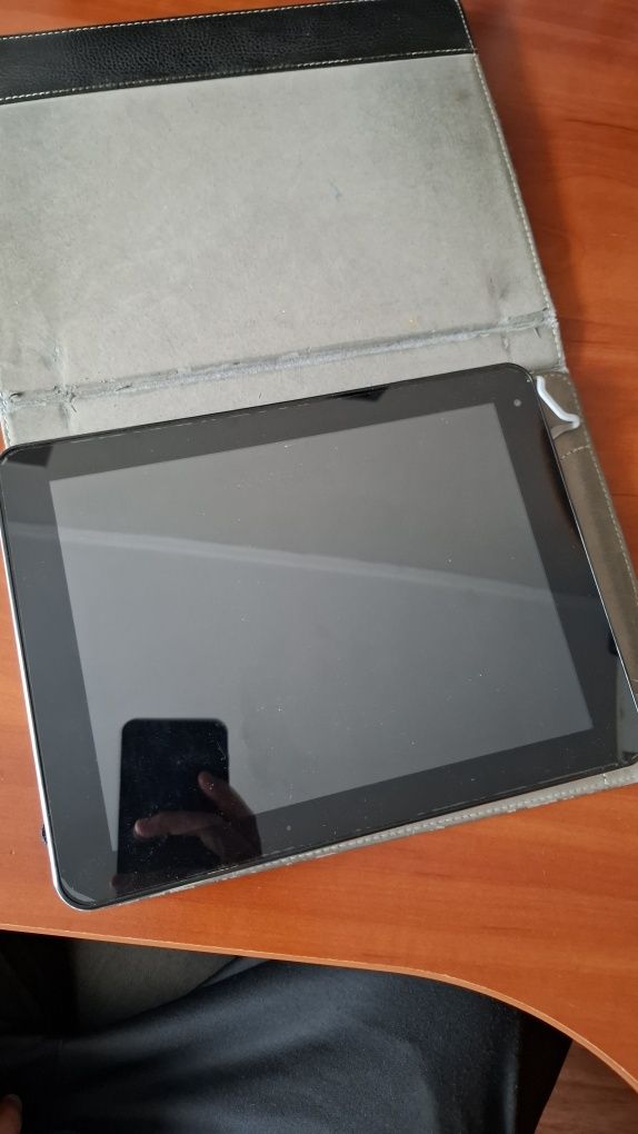 Планшет: Prestigio MultiPad 4 Quantum 9.7.