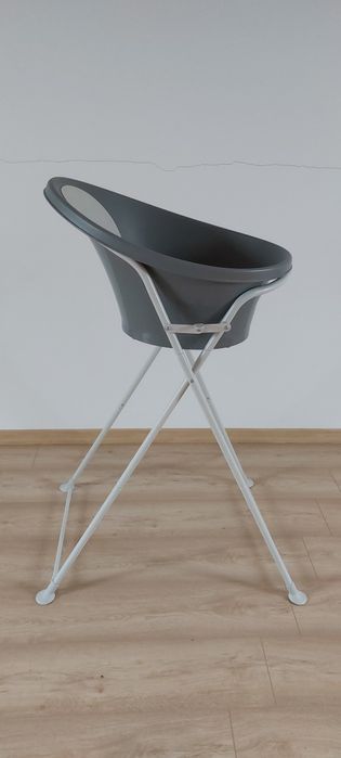 Shnuggle wanienka ze stelażem