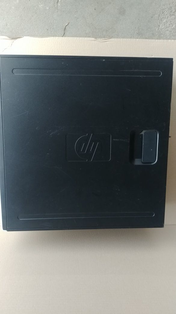 HP Compaq 8000 Elite AU245AV