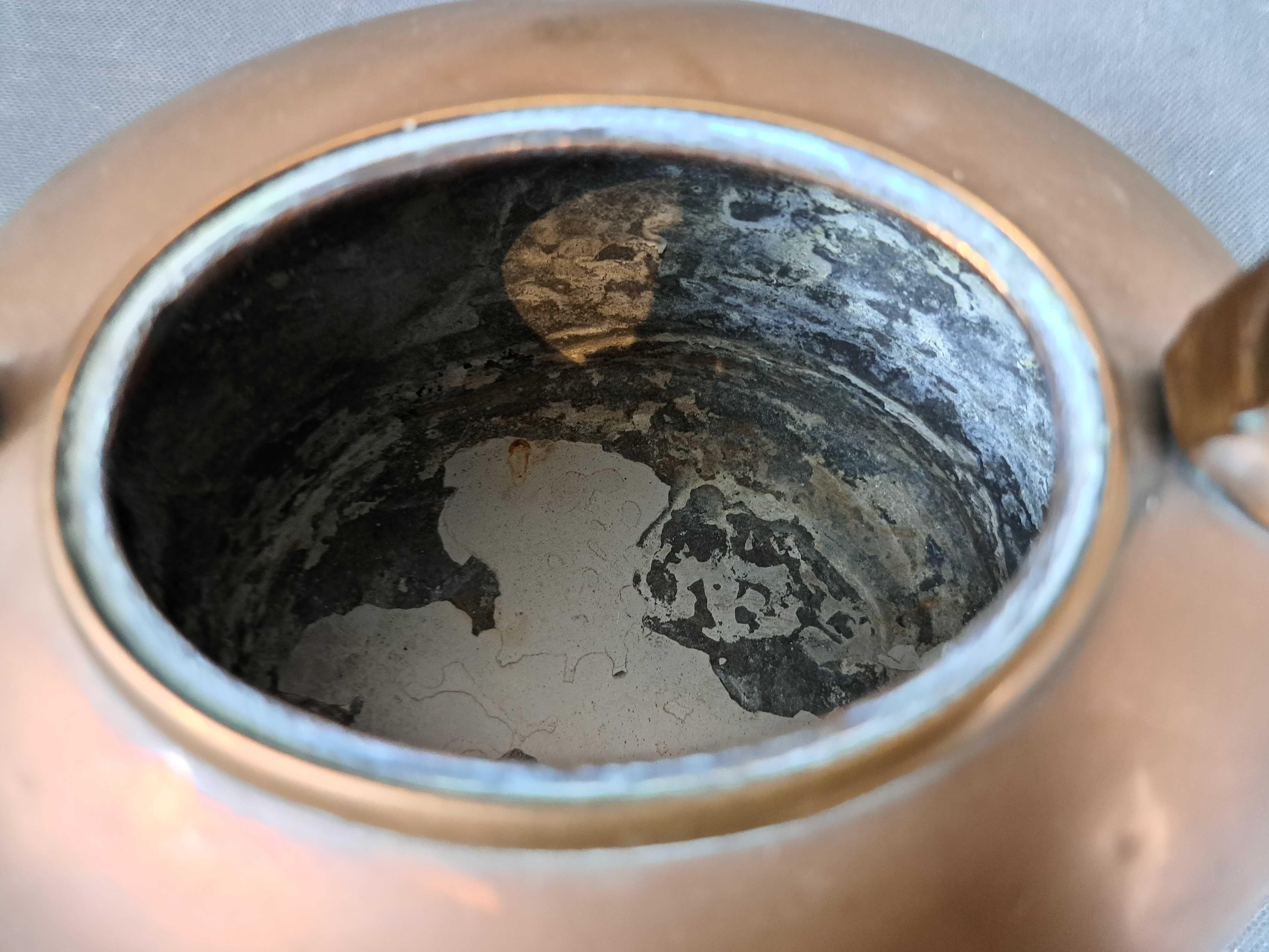 Stary czajnik miedziany, imbryk,  Sygnowany poj. 2,2 l