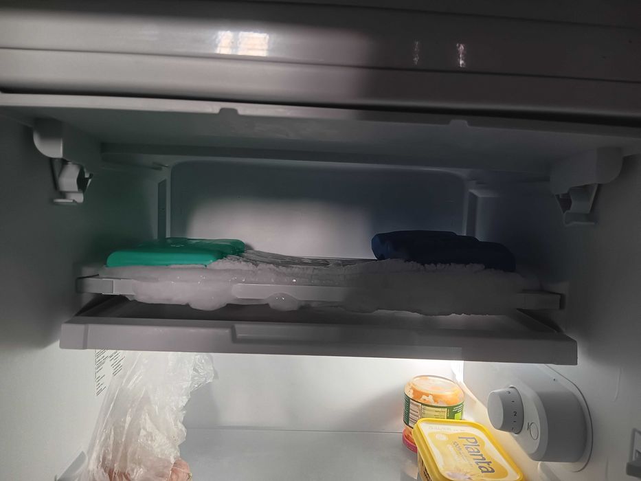 Frigorífico Beko TS190330N - sem danos