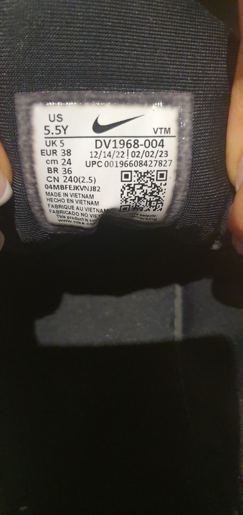 Nike buty sportowe 270 Go