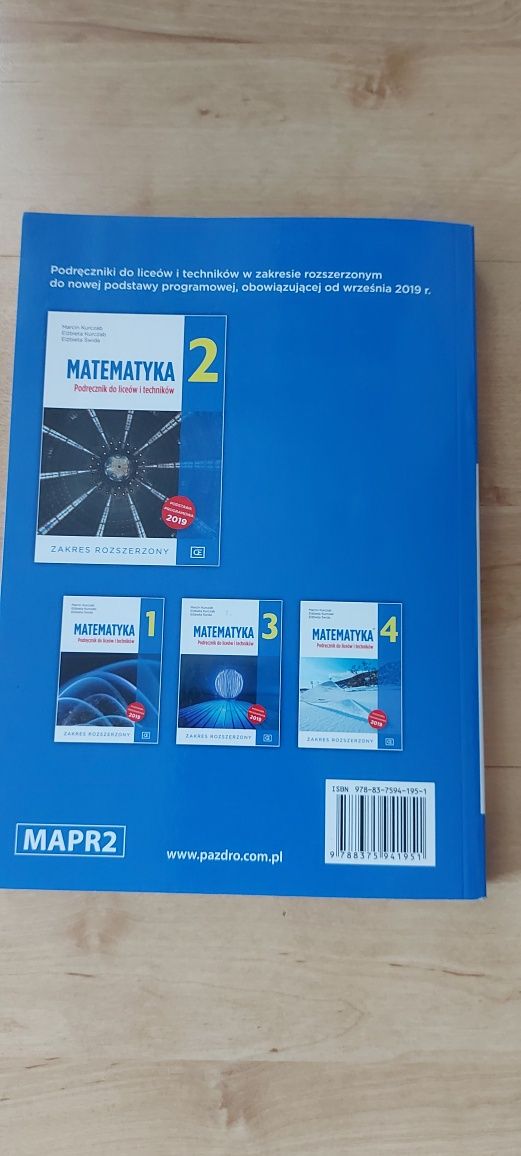 Sprzedam podręcznik do matematyki 2