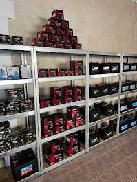 Akumulatory dla wszystkich samochodów osobowych i ciężarowych i innego