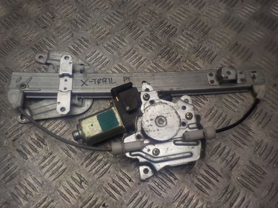 NISSAN X-TRAIL T30 MECHANIZM SZYB PRAWY TYŁ