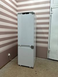 Холодильник вбудований Gorenje в хорошому стані 280л, клас А+