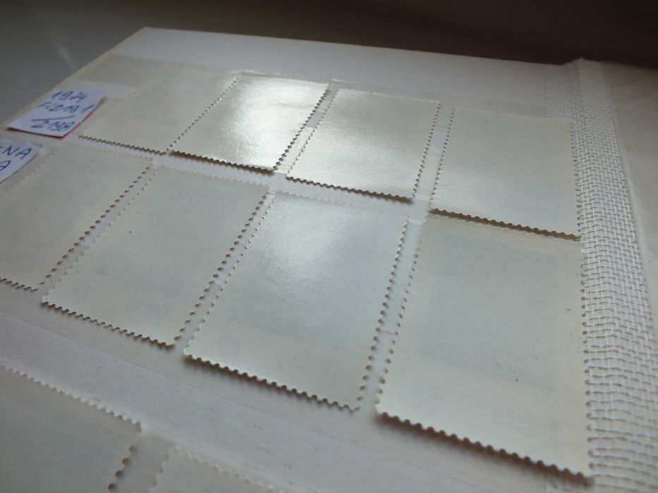 12szt. znaczki seria Fi2191 Fi2262 Polska 1975r. MALARSTWO SZTUKA klej