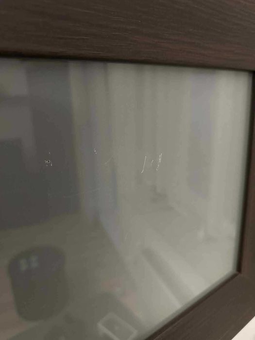 Szafka wisząc brw, uszkodzone silowniki