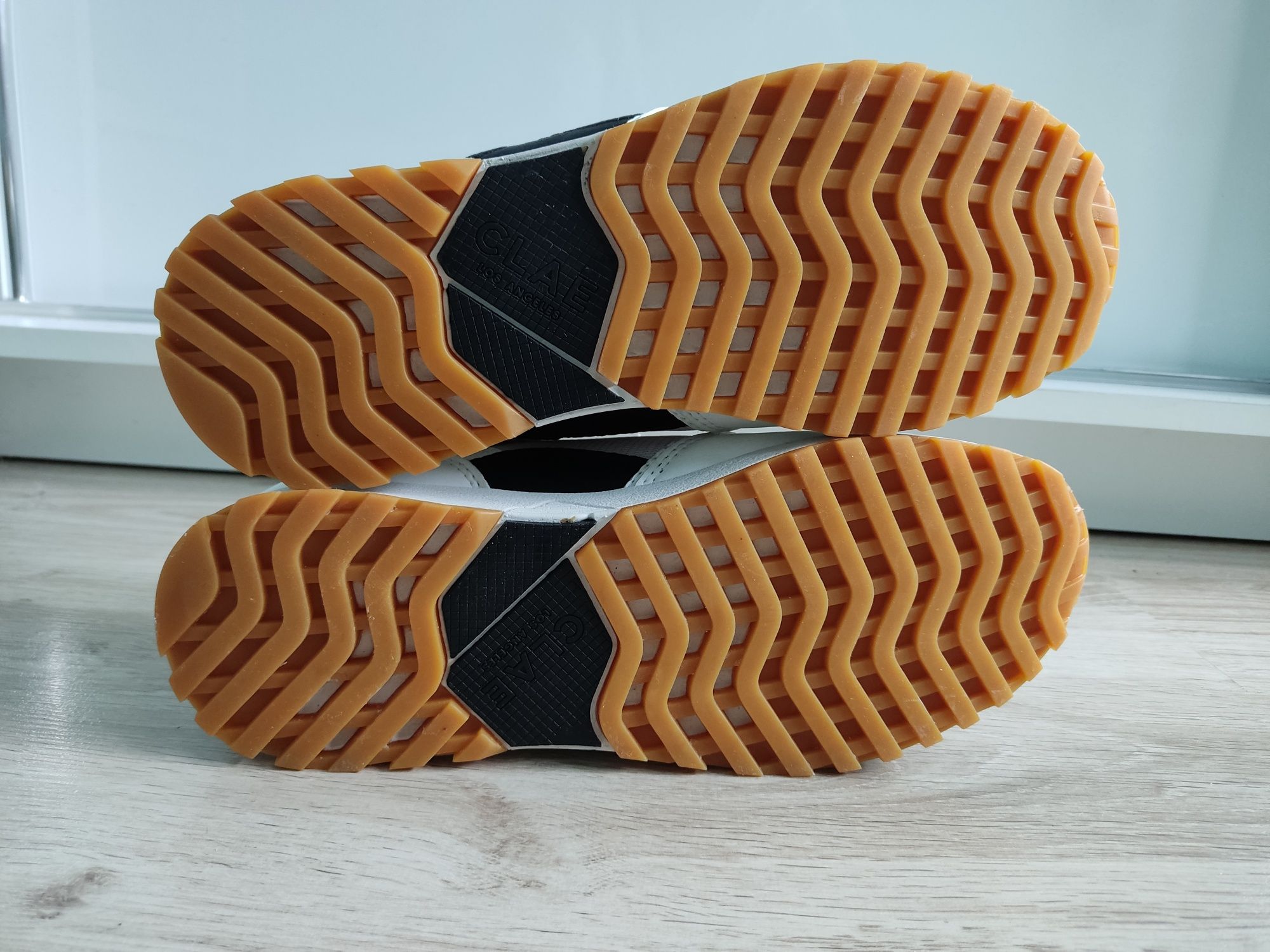 Buty clae los Angeles