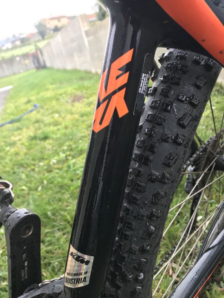 Irrepreensível KTM aera 29” Carbono