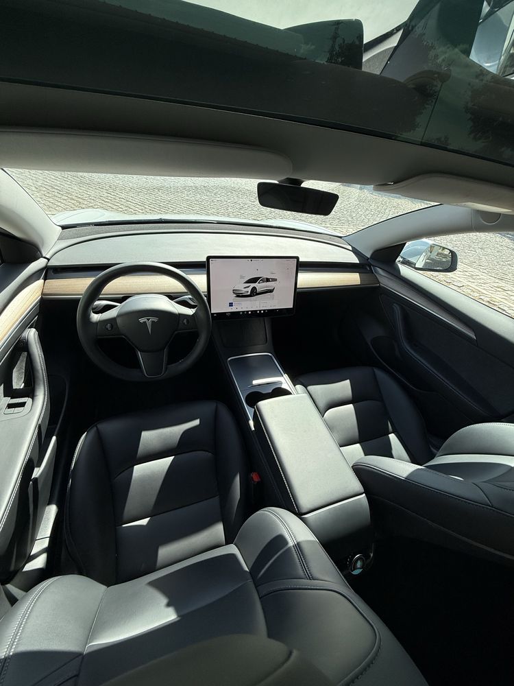 Tesla Model 3 Standard range plus
