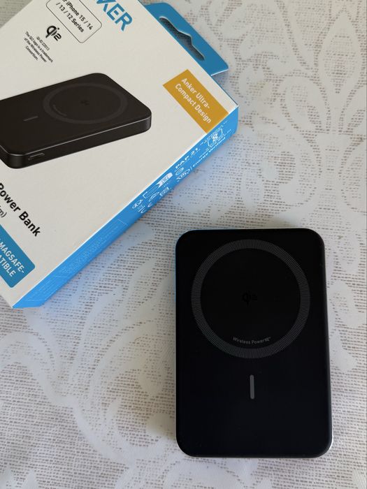 Anker Ultra-slim Magnetic Power Bank 10000mAh як новий,повний комплект
