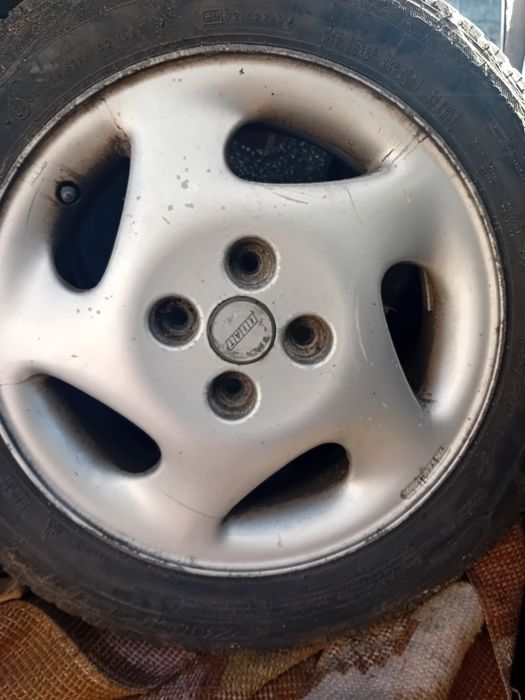 Vendo 4 jantes n.14 do fiat punto