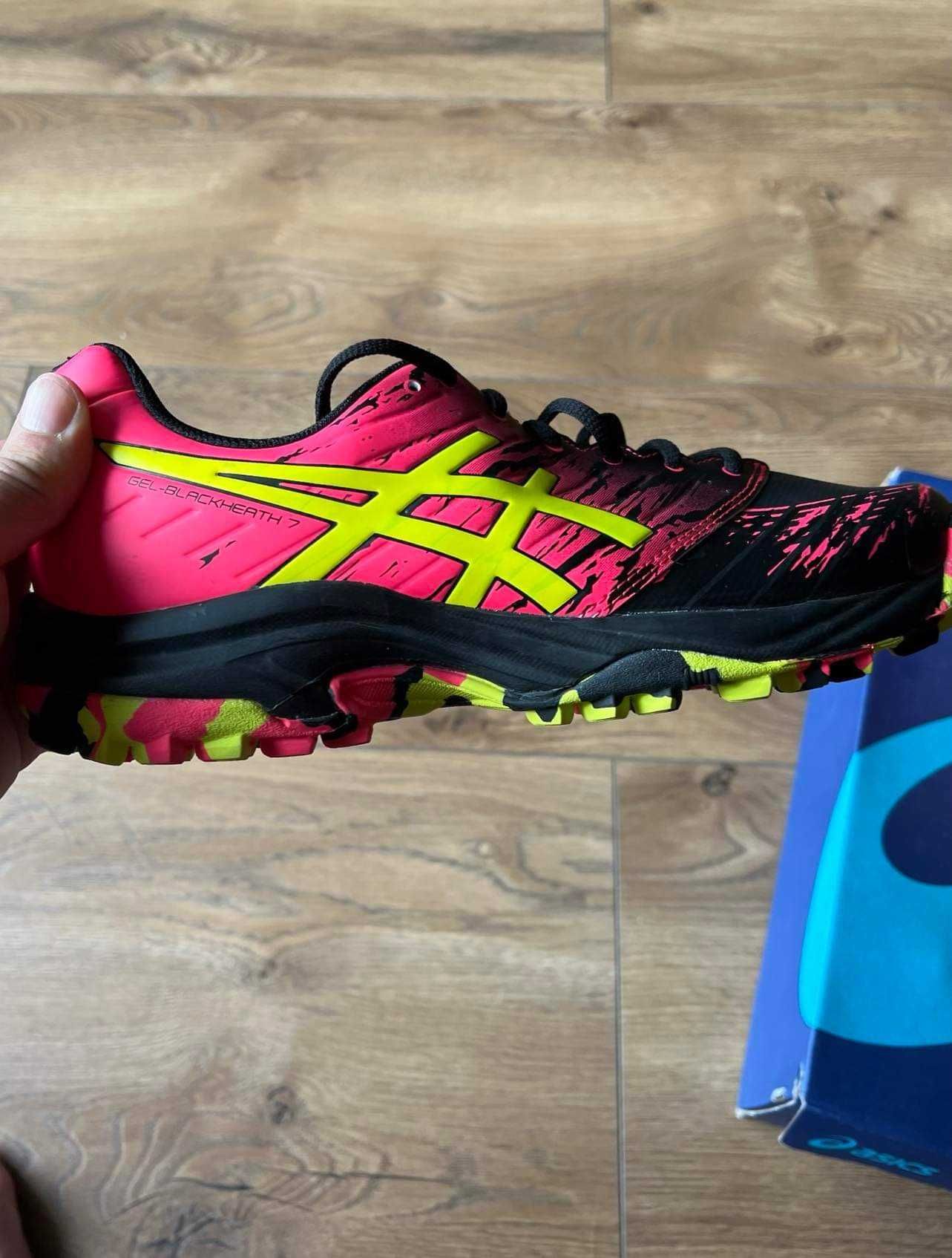 Asics obówie damskie wersja limitowana rozmiar 42. 26cm