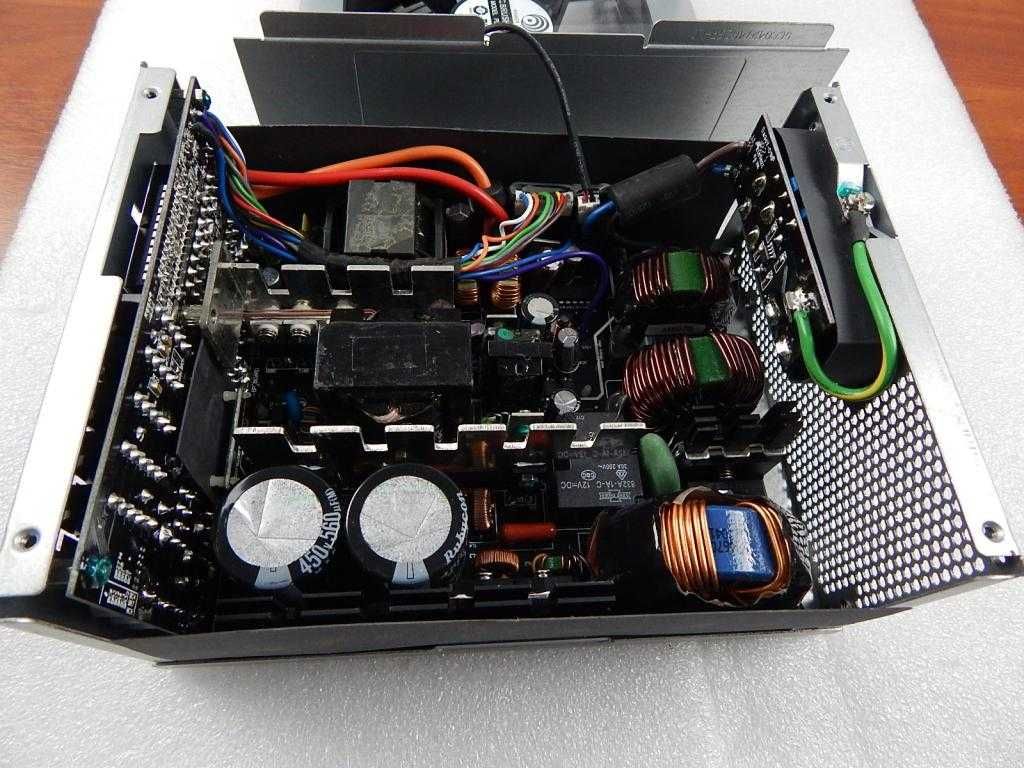 компьютерный блок питания FSP FSP2000-A0AGPBI, 2000W