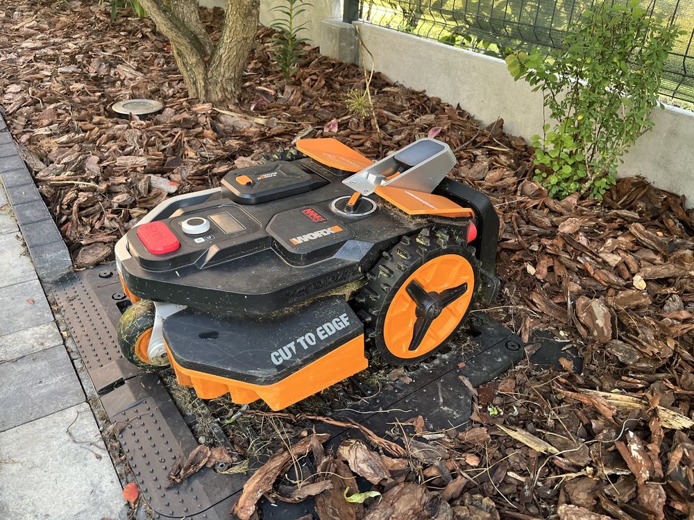 Robot koszący Worx Landroid Vision M600 WR206E