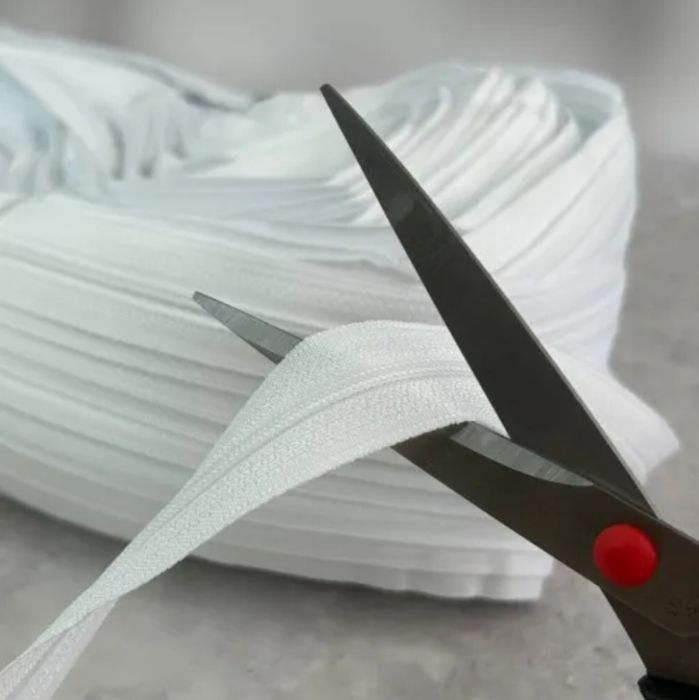 Рулонна блискавка типу Спіраль