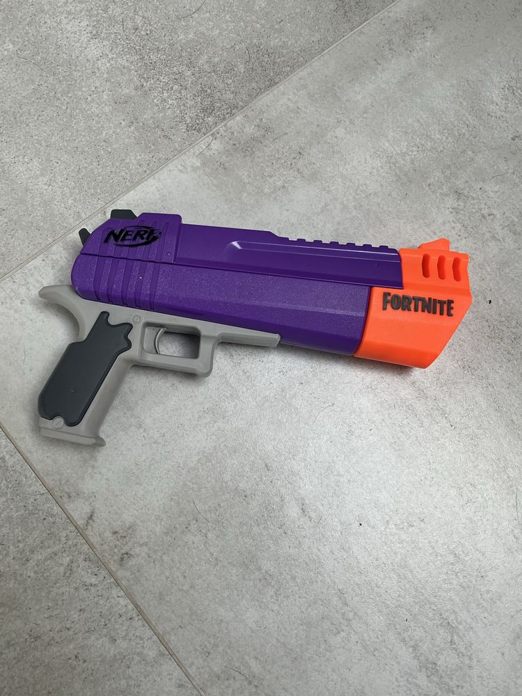 Pistolet NERF Fortnite Hc-E