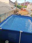 Piscina usada  espaço casa