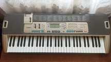 Синтезатор CASIO LK-215