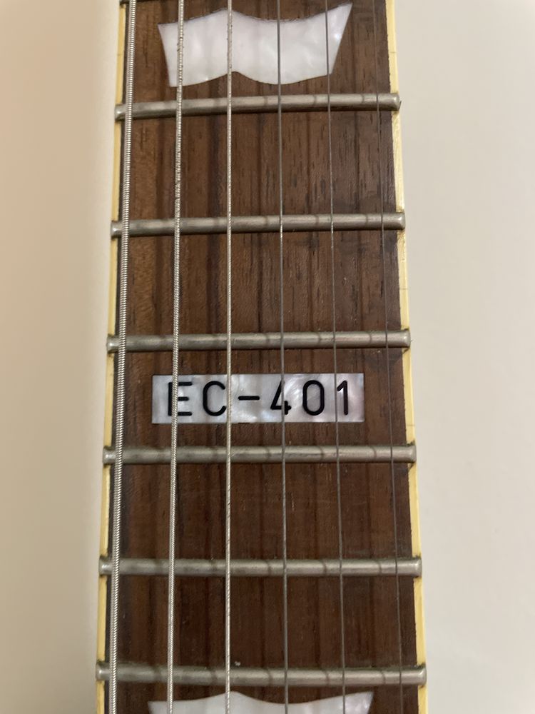 Guitarra LTD EC401