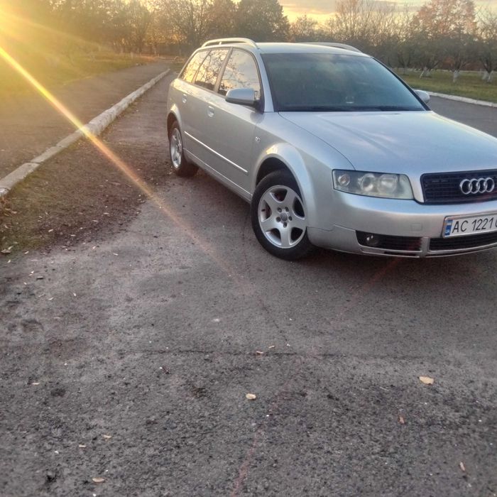 Ауді а4 в хорошому стані