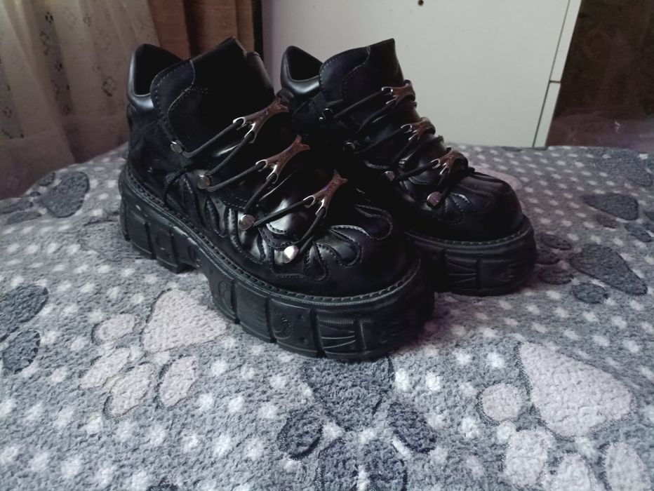 кроссовки по типу нью рок