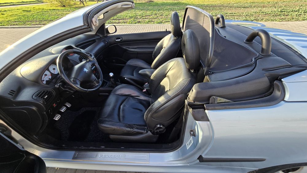 Peugeot 206cc 2003r 1.6 159.000km bardzo dobry stan!