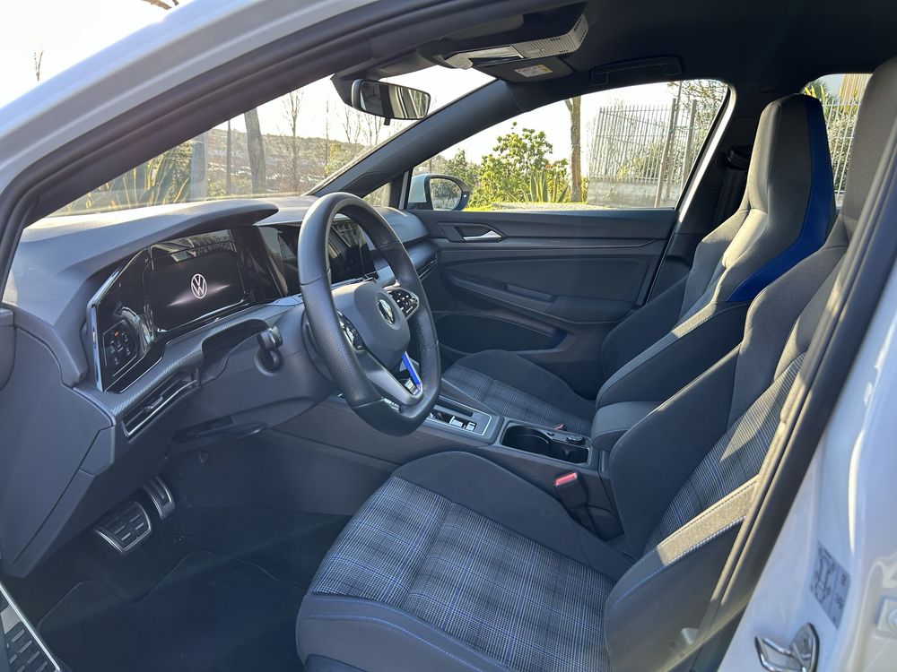 Volkswagen Golf 8 GTE 2022