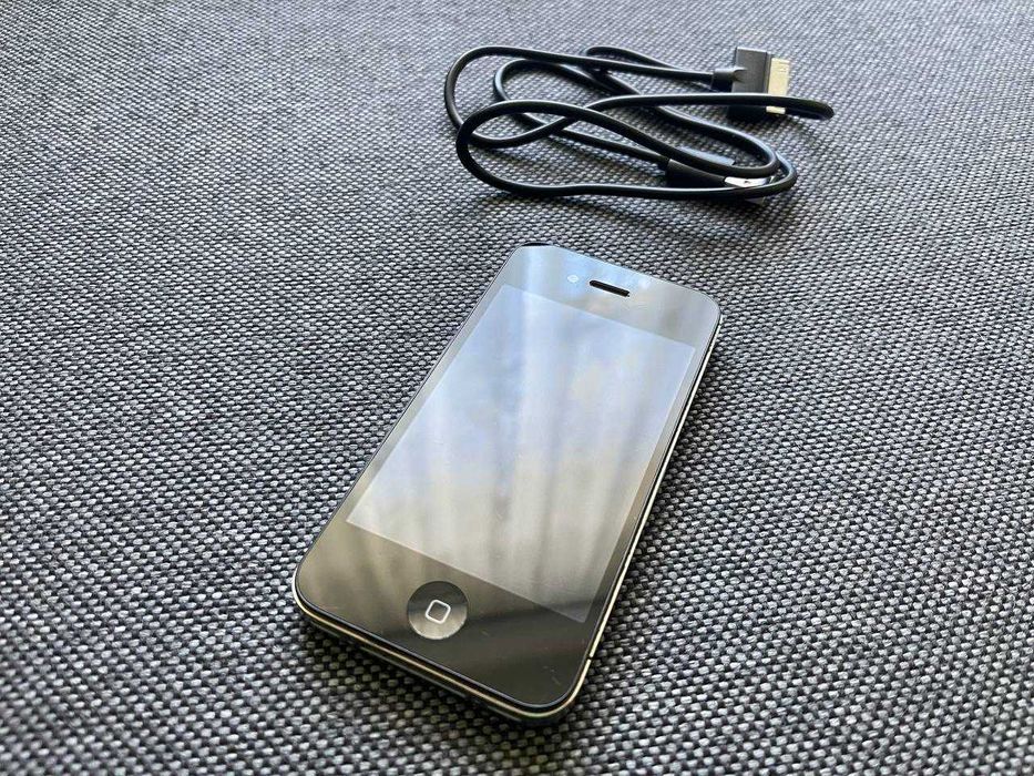 Apple iPhone 4S 8gb Neverlock (Black)