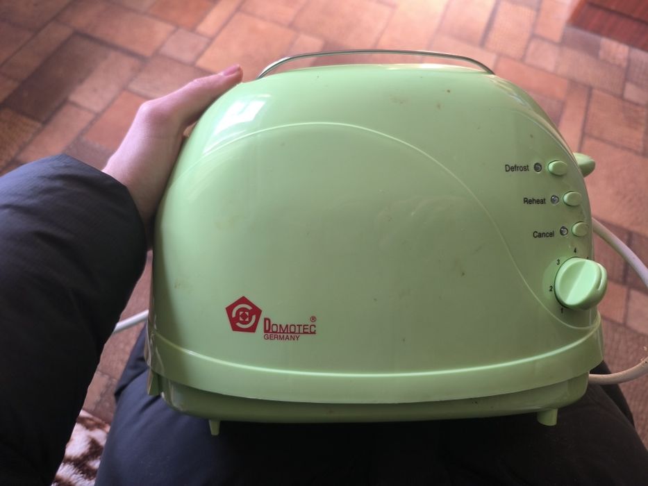 Тостер domotec на 2 шматочки